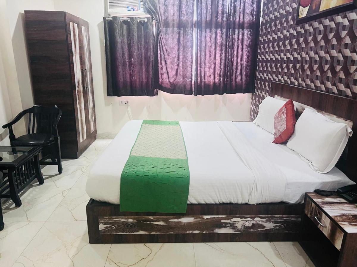 Hotel Cozy Cave Delhi Aiport New Delhi Exterior photo