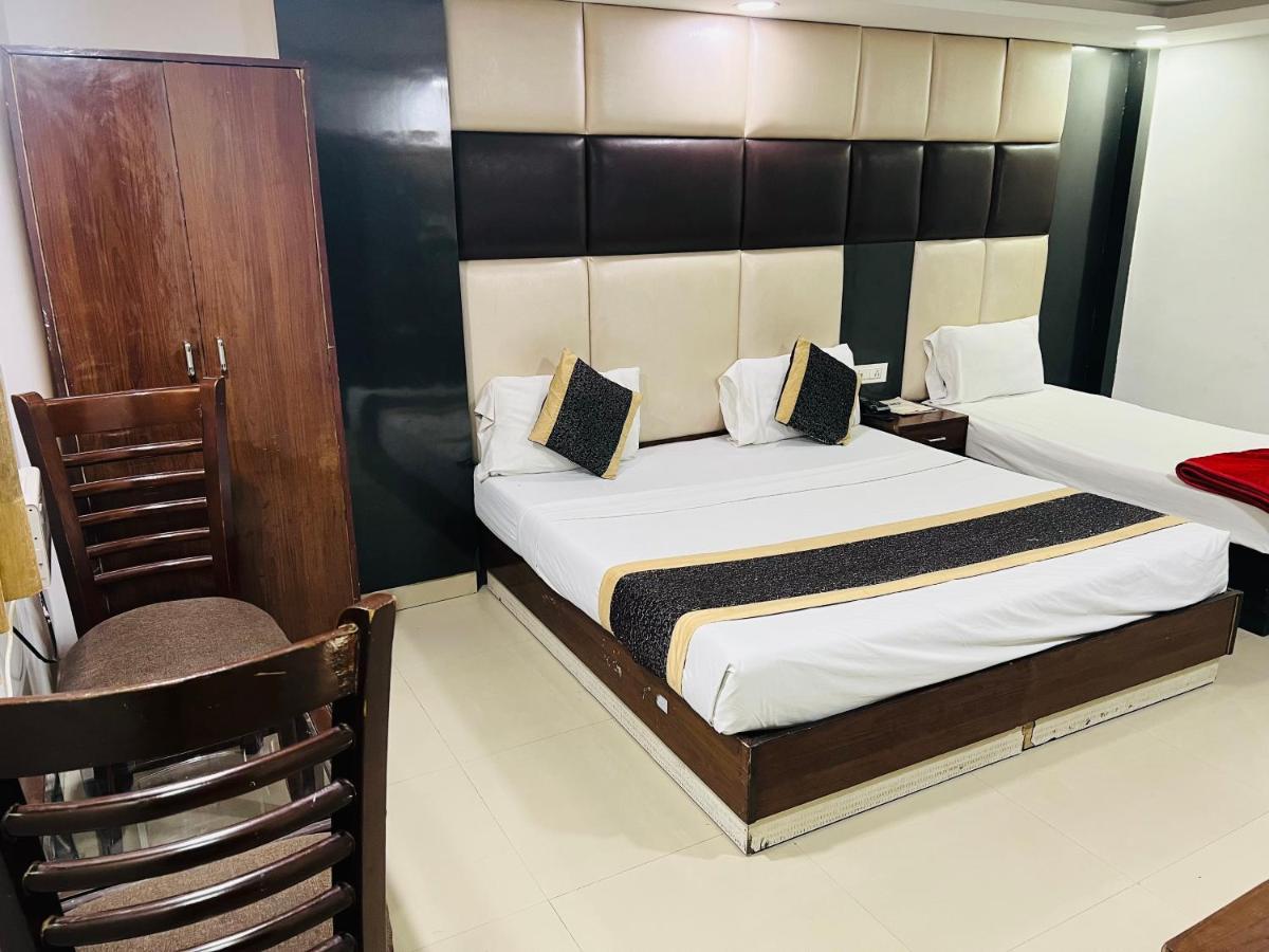 Hotel Cozy Cave Delhi Aiport New Delhi Exterior photo